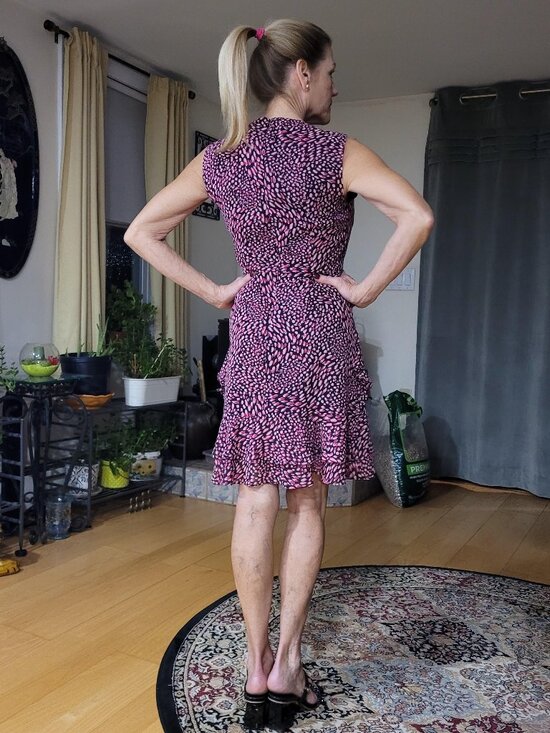 Cute little Bar III flowy pinkish purple dress Size 2 - Picture 2 of 3